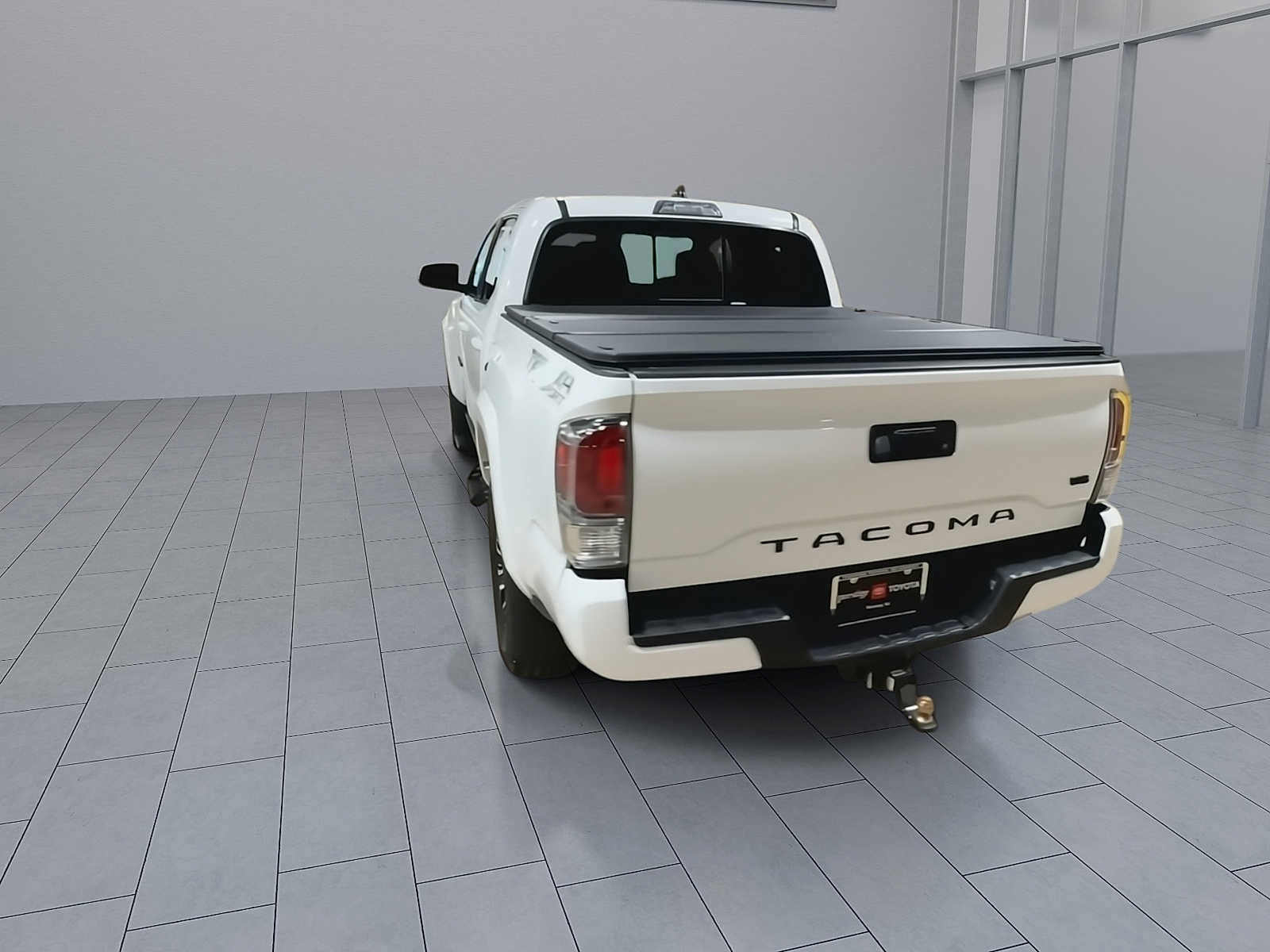 Used 2023 Toyota Tacoma TRD Sport AWD/4WD image 7