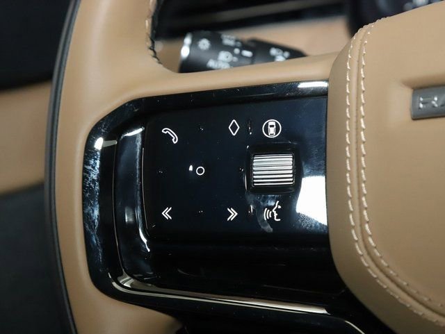 Certified 2025 Land Rover Range Rover Sport Dynamic SE image 23