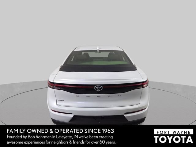 Used 2023 Toyota Crown AWD/4WD image 8