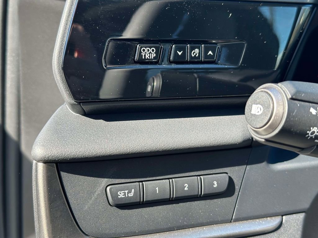 Certified 2023 Lexus RZ 450e Premium w/ Technology Package image 23