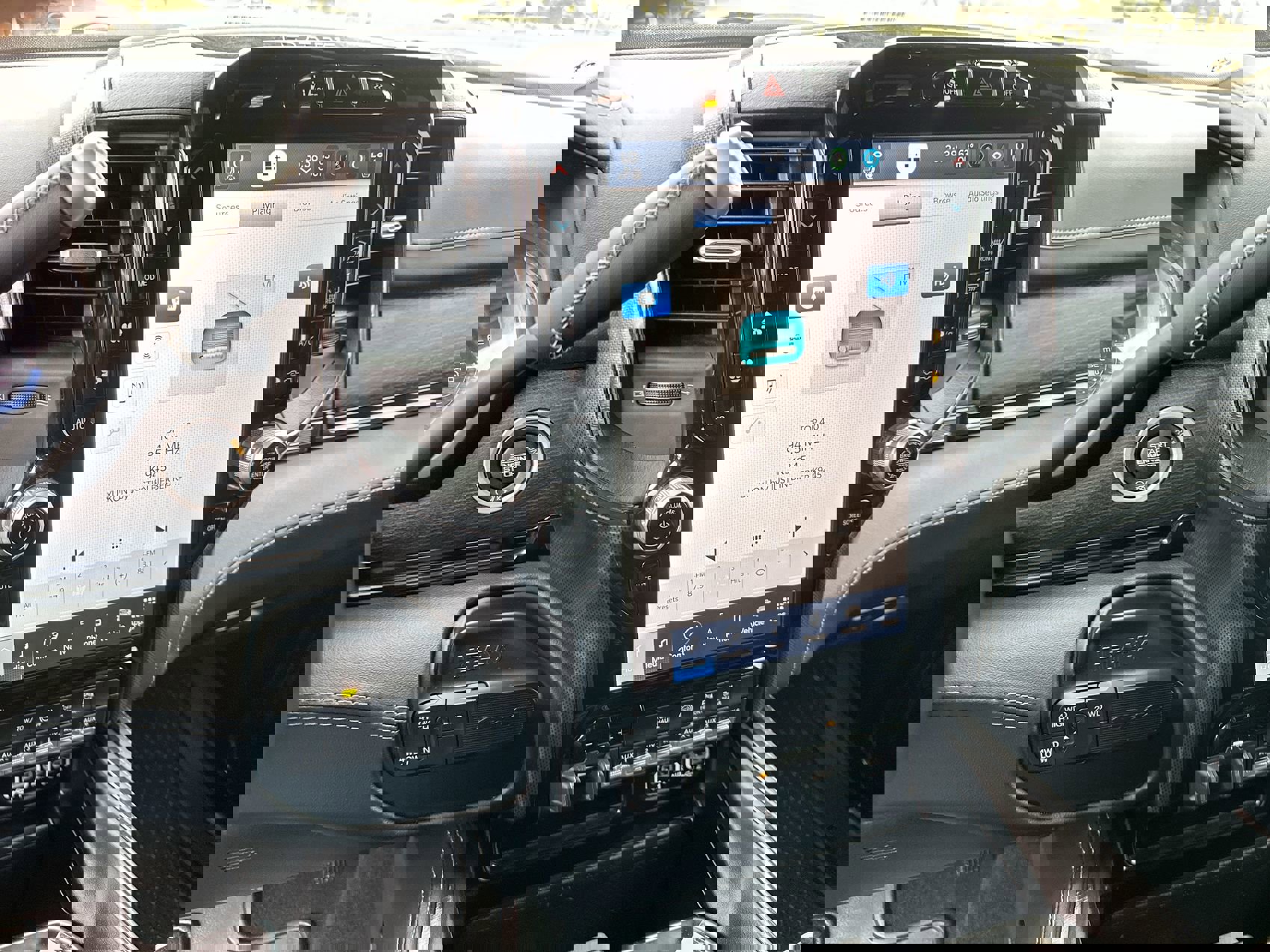 Used 2024 RAM 3500 Limited image 16