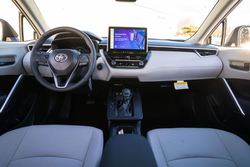New 2026 Toyota Corolla Cross LE w/ Moonroof Package image 10