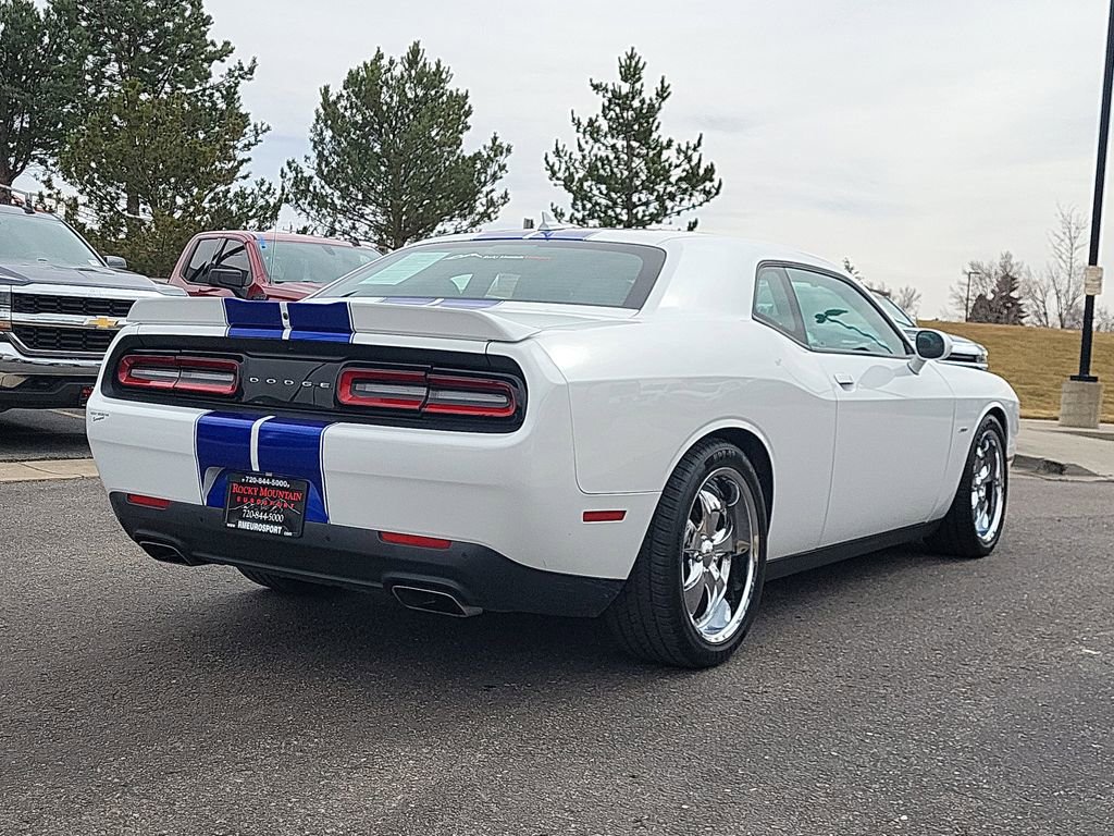 Used 2015 Dodge Challenger R/T Plus RWD image 4
