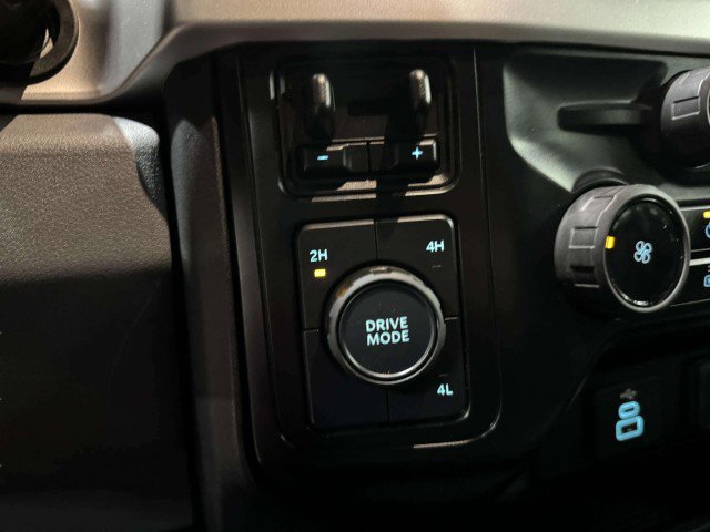 Used 2025 Ford F250 XLT image 36