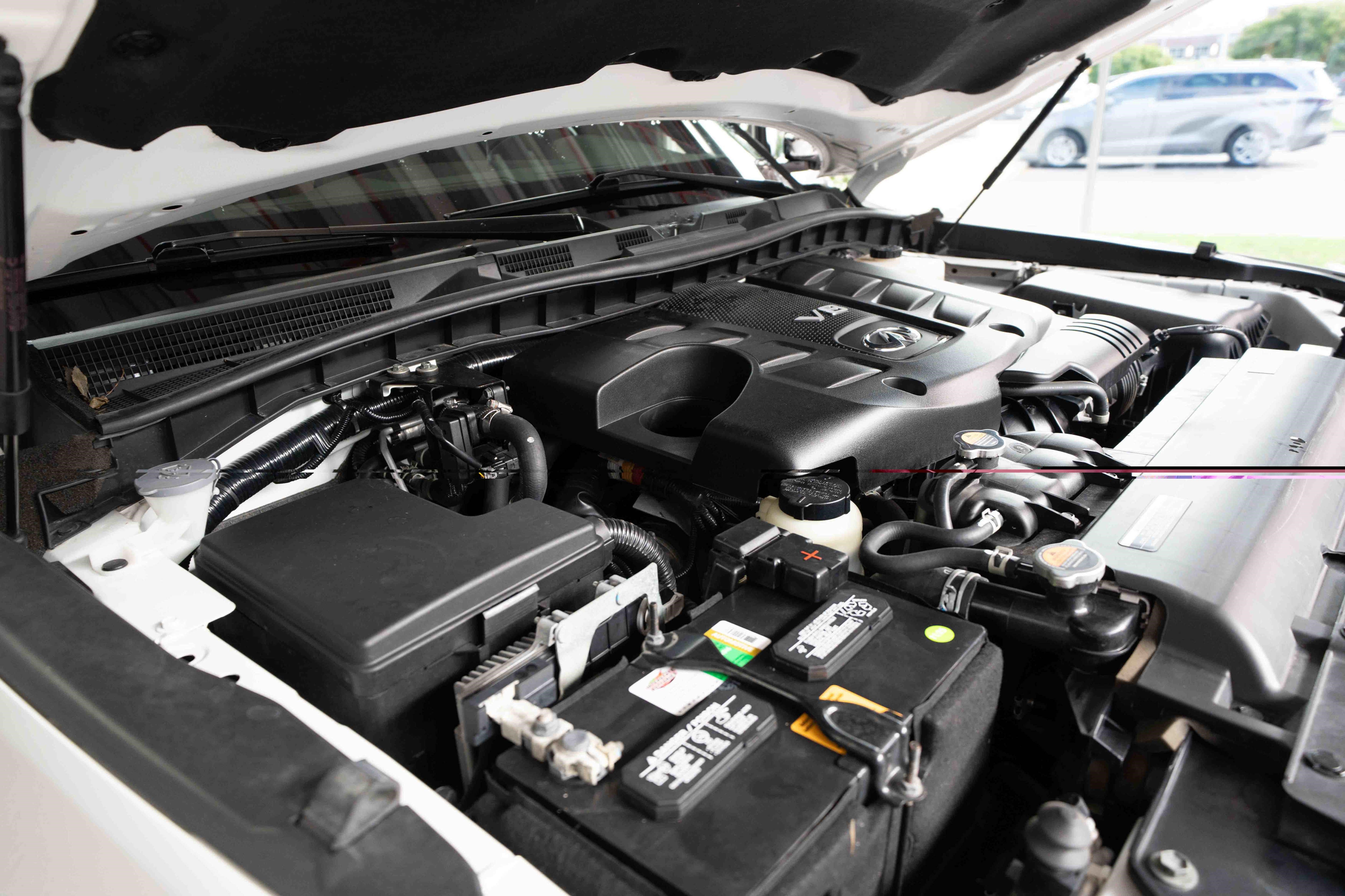Used 2022 INFINITI QX80 Sensory w/ All-Season Package AWD/4WD image 34
