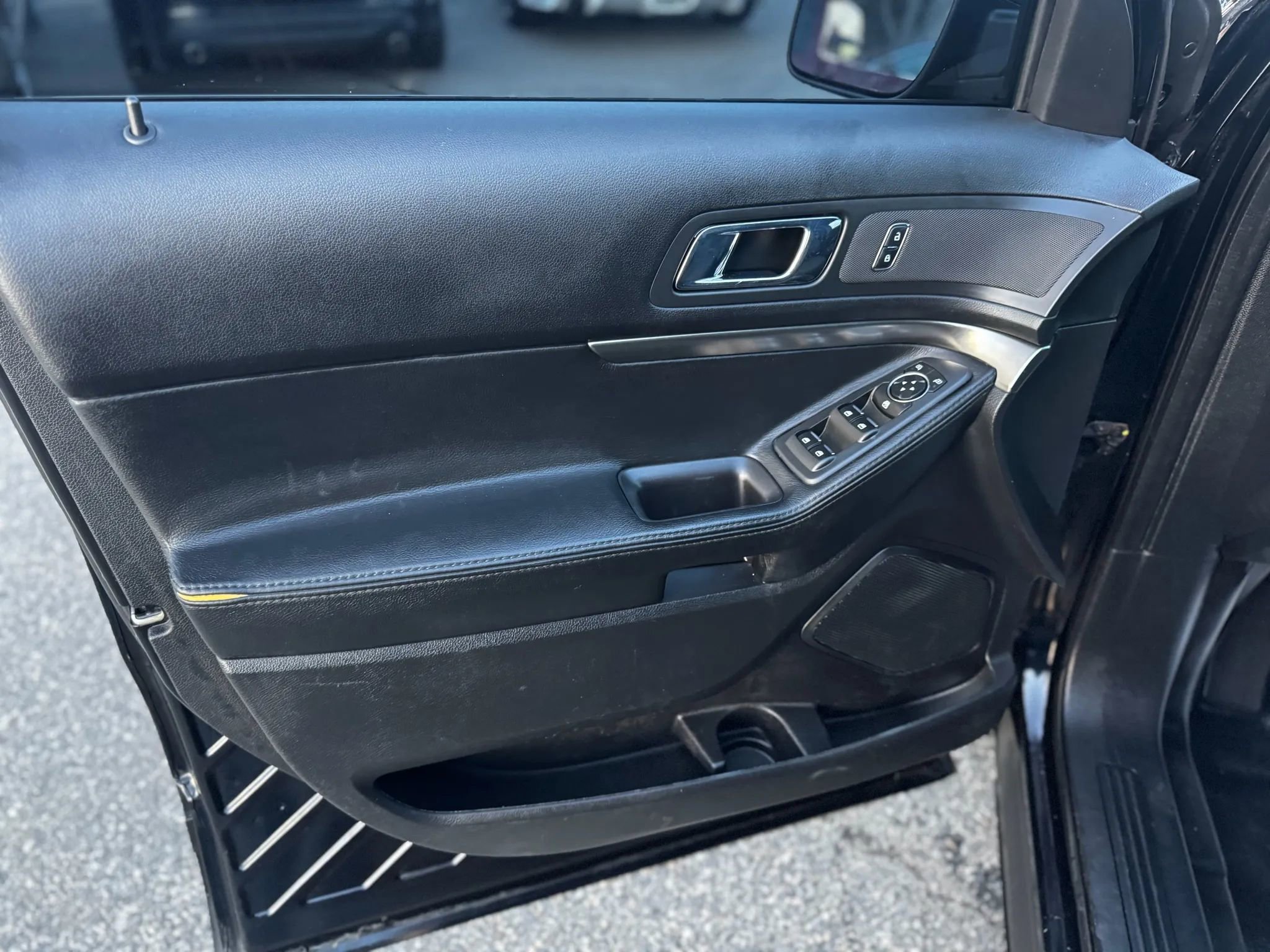 Used 2016 Ford Explorer 4WD Police Interceptor image 11