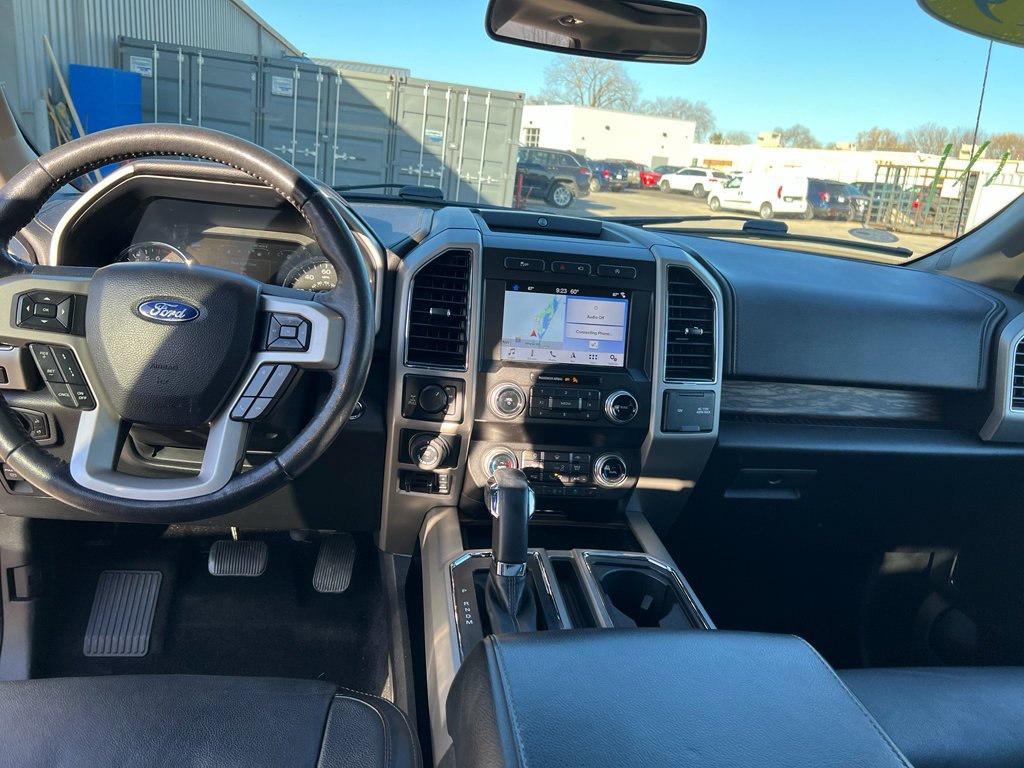 Used 2019 Ford F150 Lariat w/ Equipment Group 502A Luxury AWD/4WD image 8