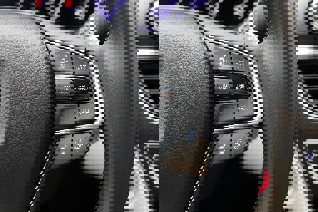 Used 2018 Honda Accord Touring image 23