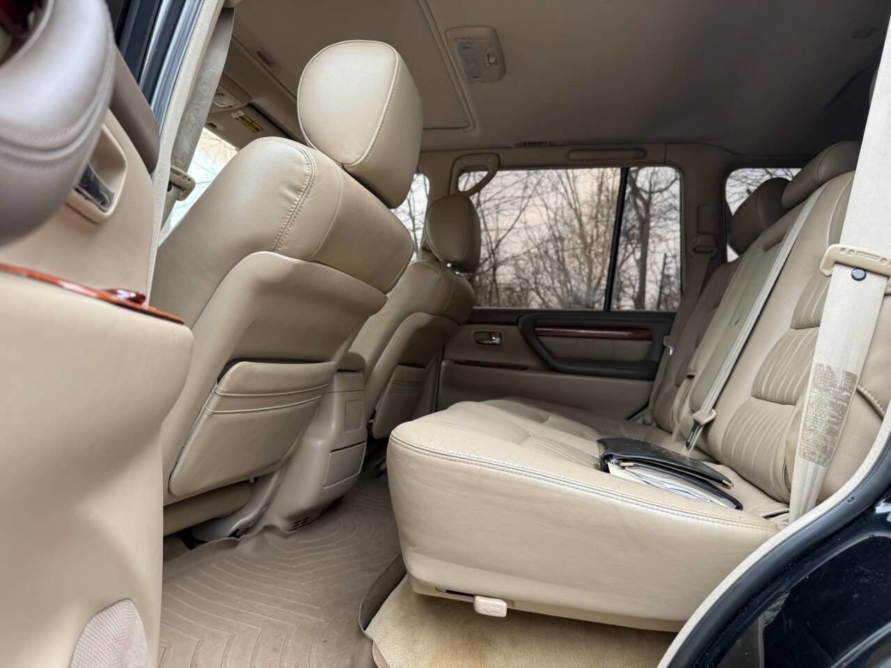 Used 2002 Lexus LX 470 Base 4WD 4dr SUV image 77