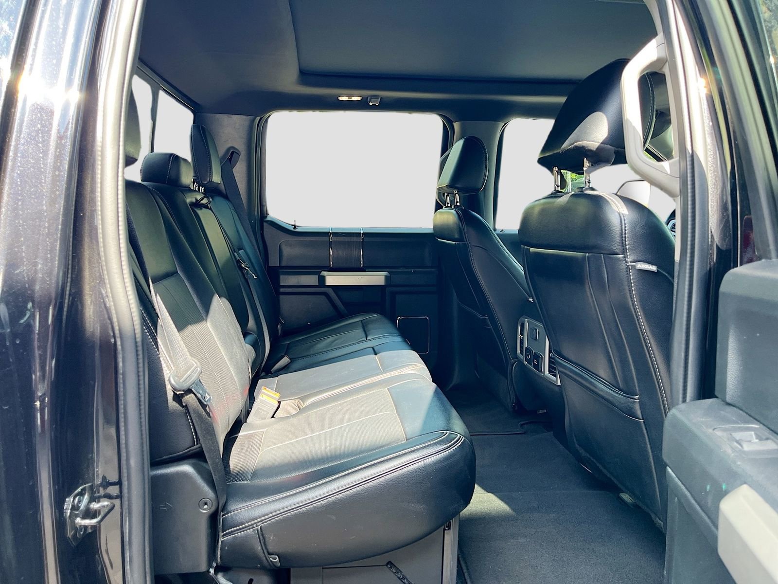 Used 2021 Ford F250 Lariat w/ Lariat Ultimate Package image 27