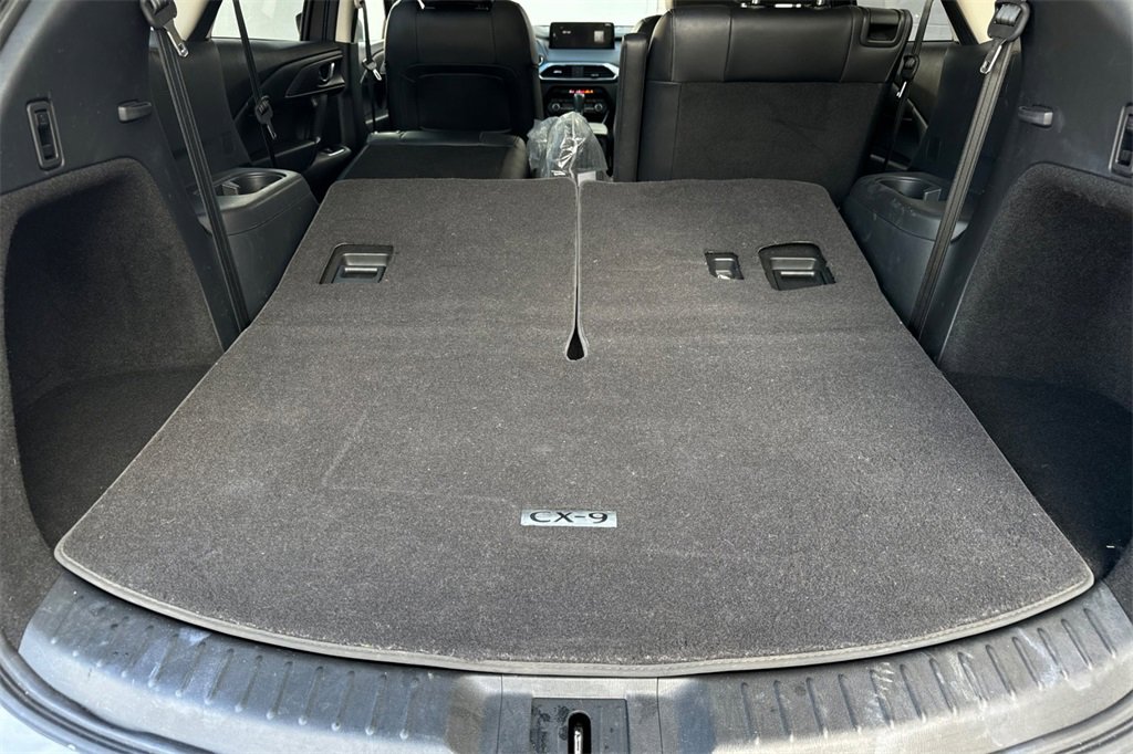 Used 2023 MAZDA CX-9 Touring image 16