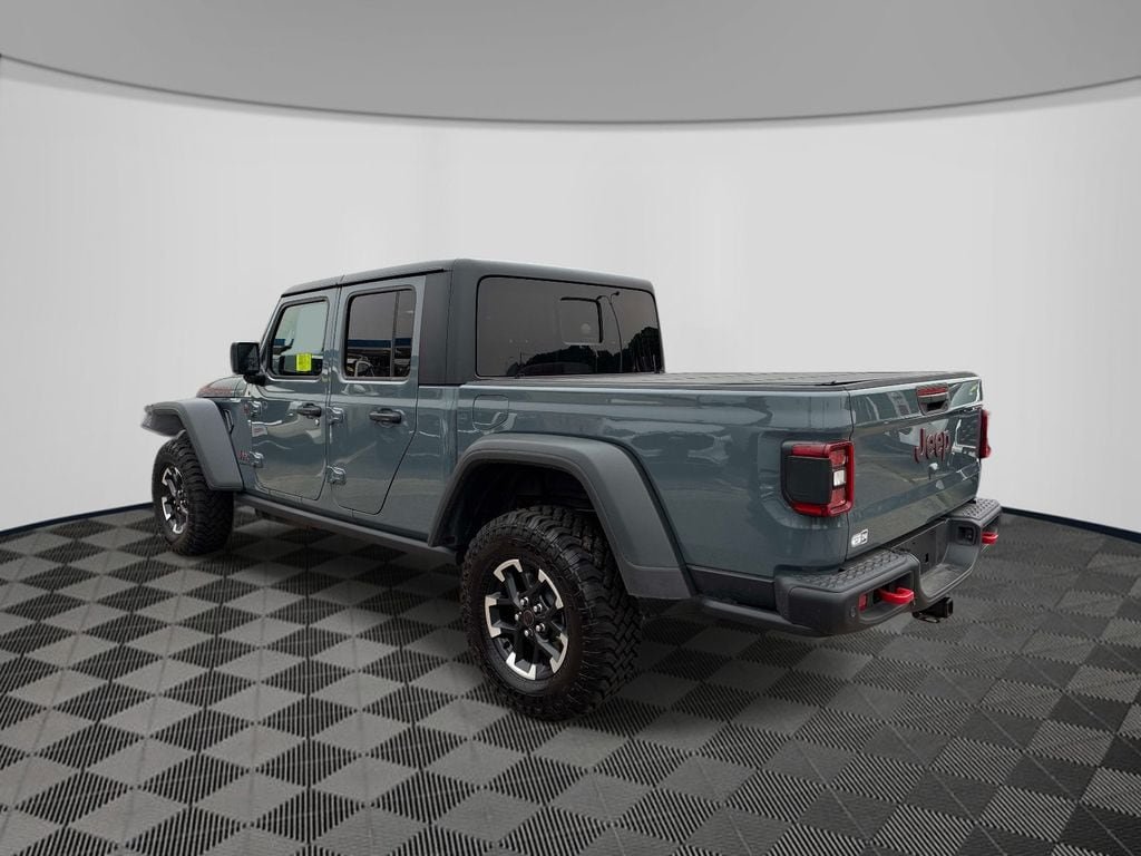 Certified 2026 Jeep Gladiator Rubicon w/ Dual Top Group AWD/4WD image 5