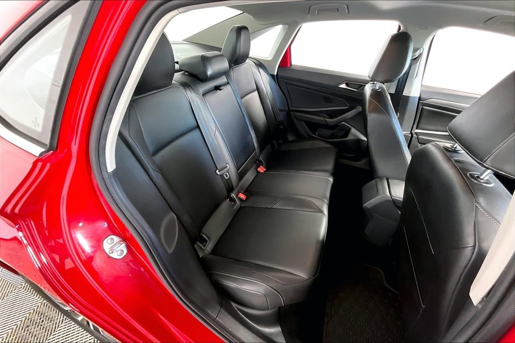 Used 2019 Volkswagen Jetta SE image 26