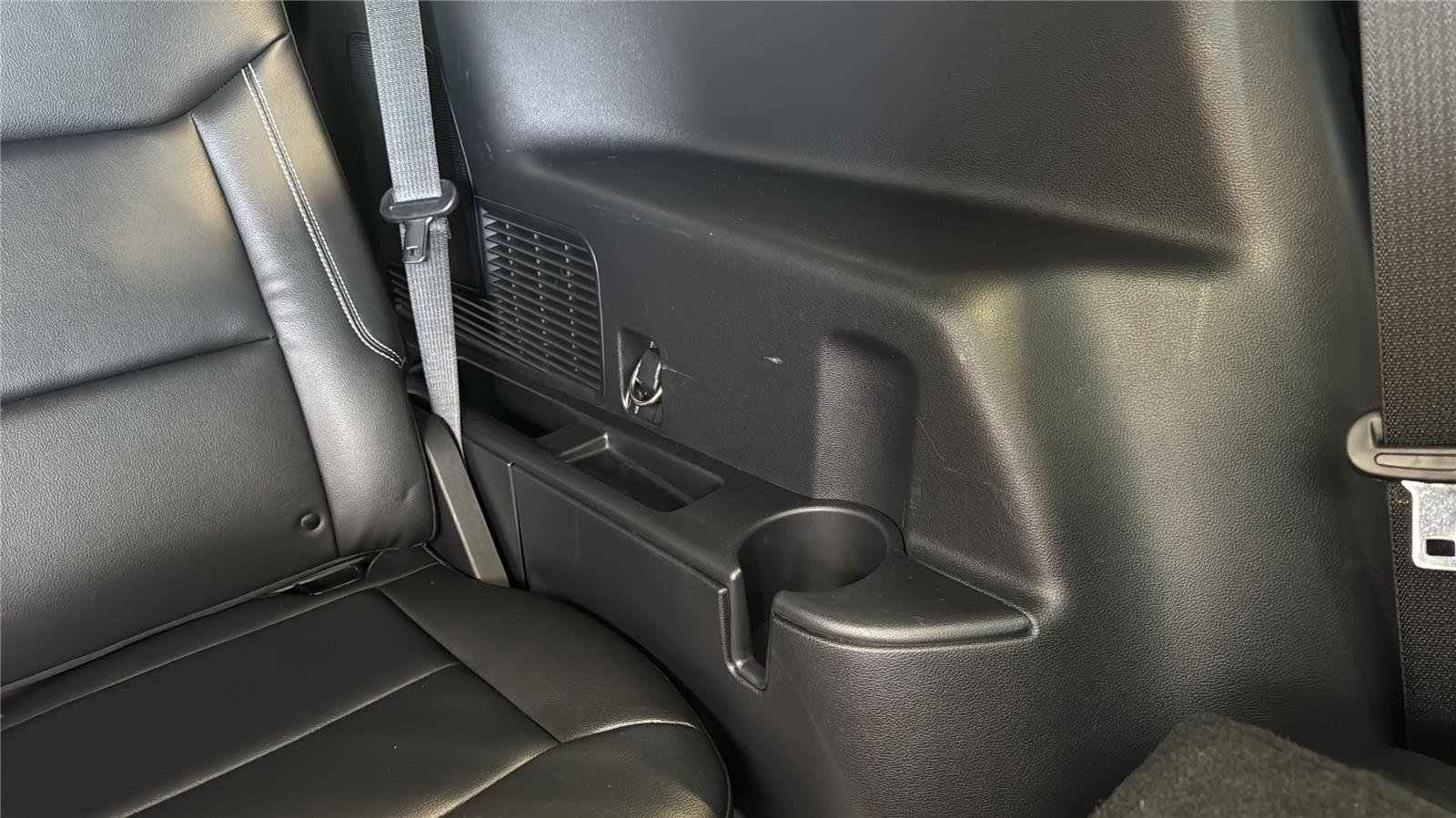 Used 2022 Ford Explorer ST w/ Equipment Group 401A image 29