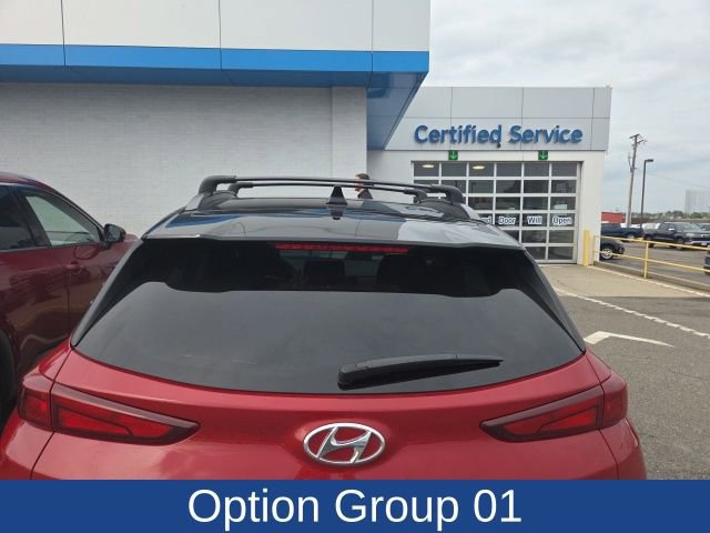 Used 2023 Hyundai Kona SEL AWD/4WD image 3