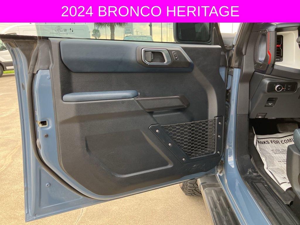 Used 2024 Ford Bronco Heritage Edition image 29