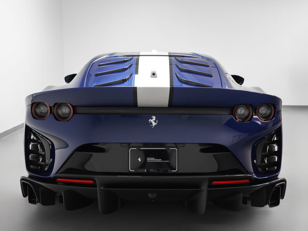 Certified 2022 Ferrari 812 Competizione image 5