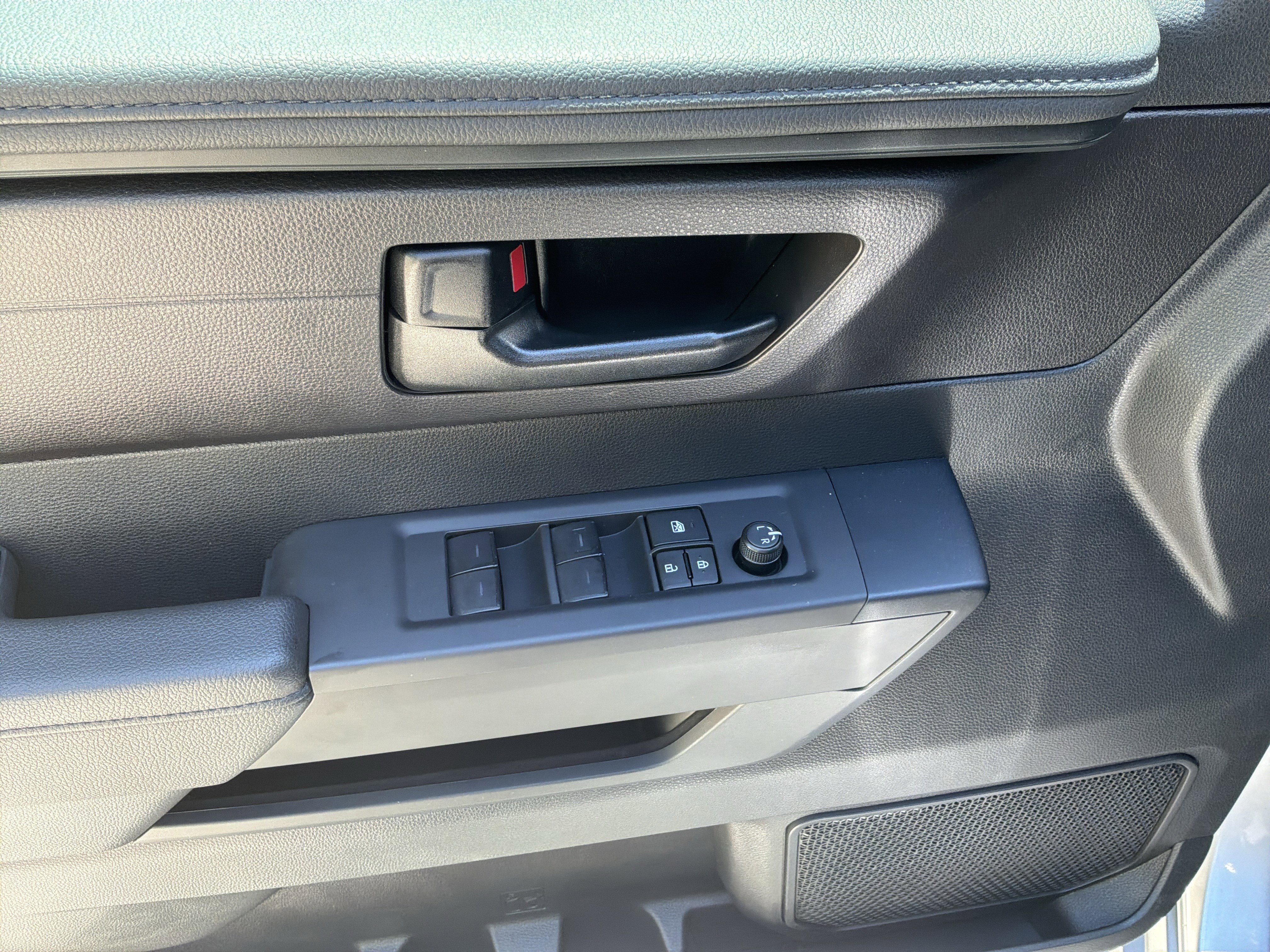 Used 2026 Toyota Tundra SR AWD/4WD image 15