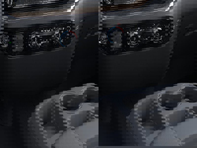 New 2025 GMC Sierra 1500 SLE image 23