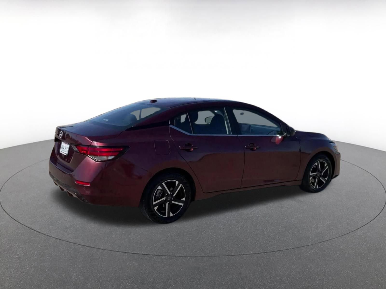 Used 2025 Nissan Sentra SV image 15