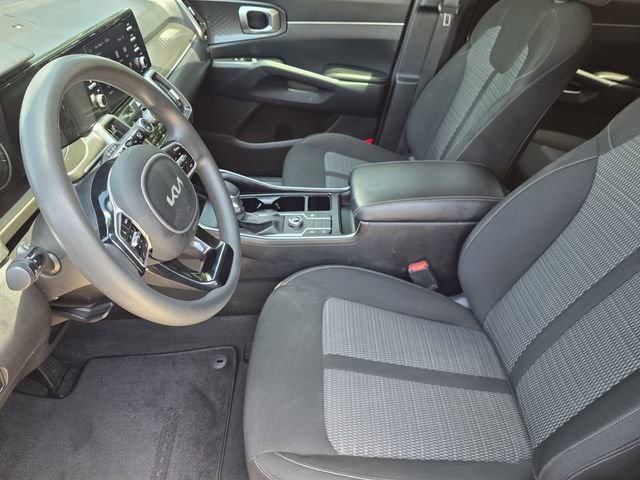 Used 2022 Kia Sorento LX FWD image 11