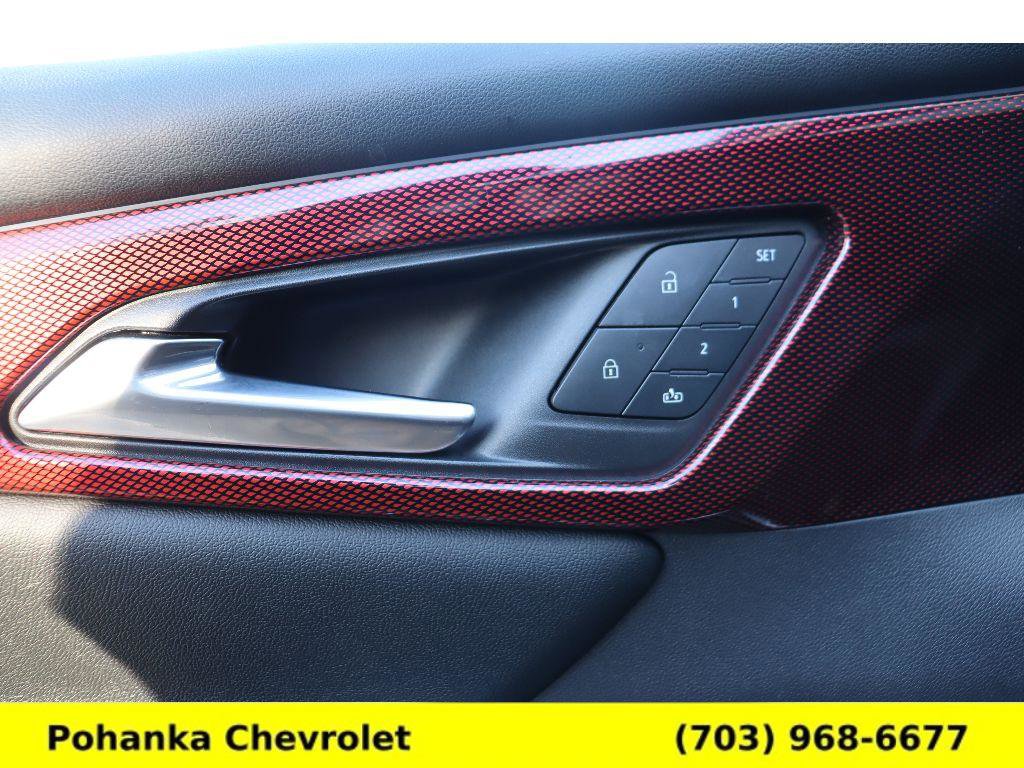 Used 2024 Chevrolet Traverse RS image 26