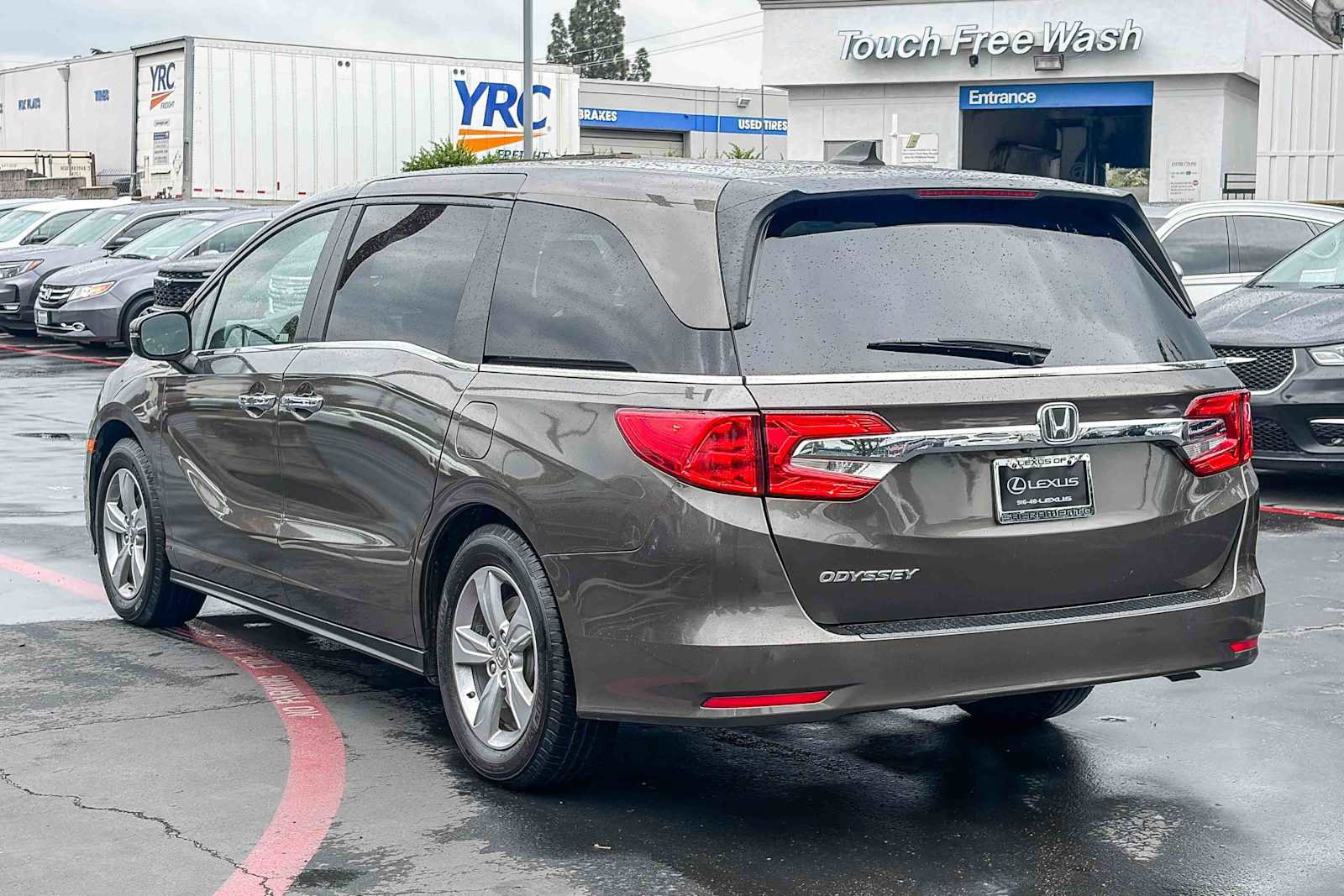 Used 2019 Honda Odyssey EX-L image 2