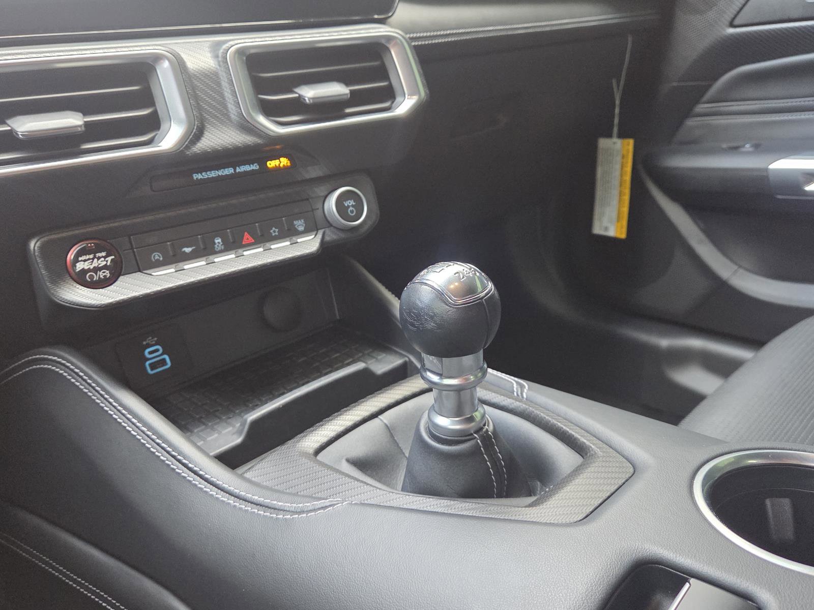 Used 2024 Ford Mustang GT Premium image 23