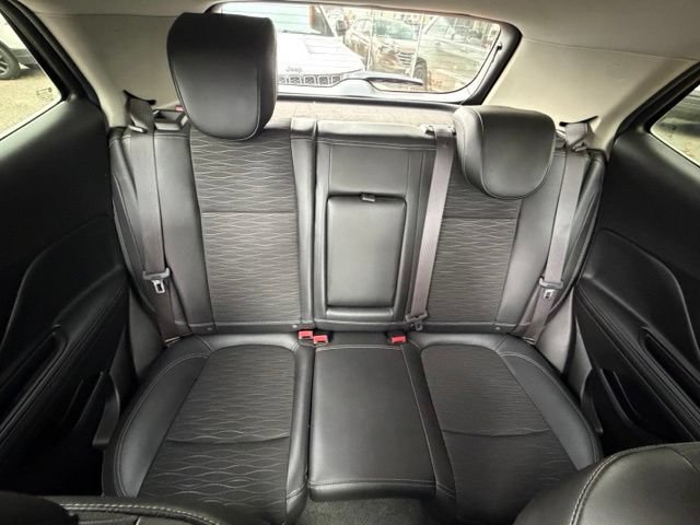 Used 2015 Buick Encore Convenience FWD image 17