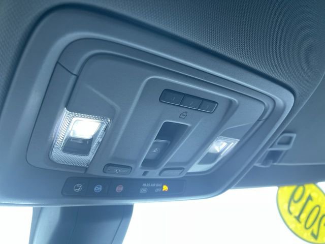 Used 2019 GMC Sierra 1500 SLT w/ SLT Premium Package image 34