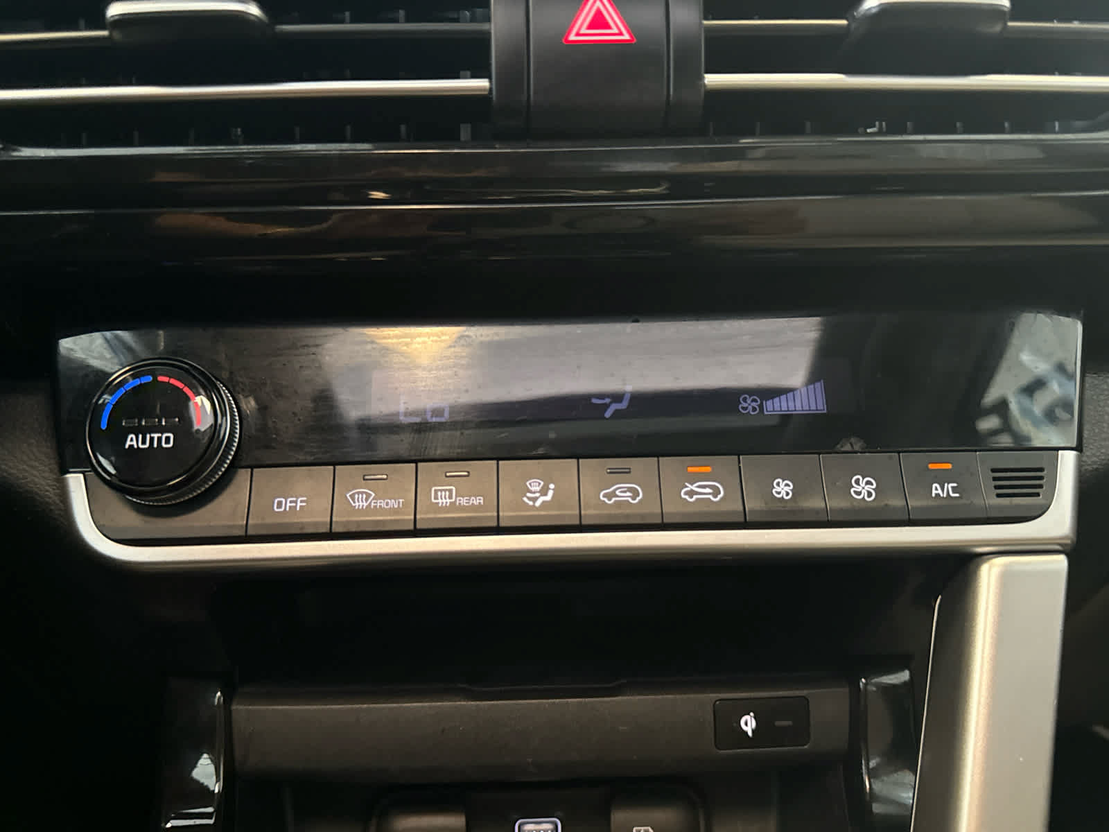 Used 2023 Kia Seltos EX AWD/4WD image 18