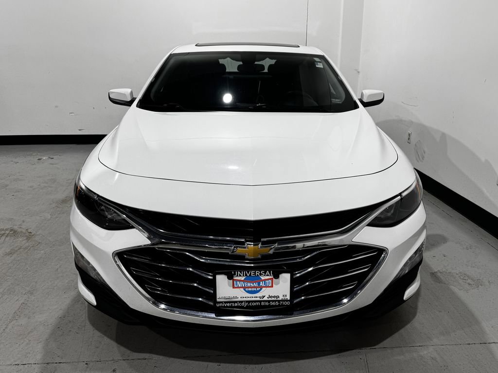 Used 2021 Chevrolet Malibu LT image 8