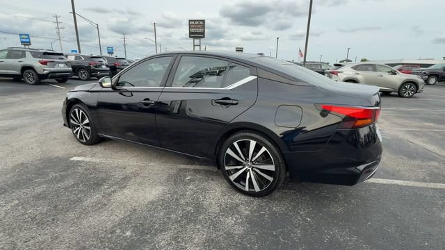 Used 2021 Nissan Altima 2.5 SR FWD image 6