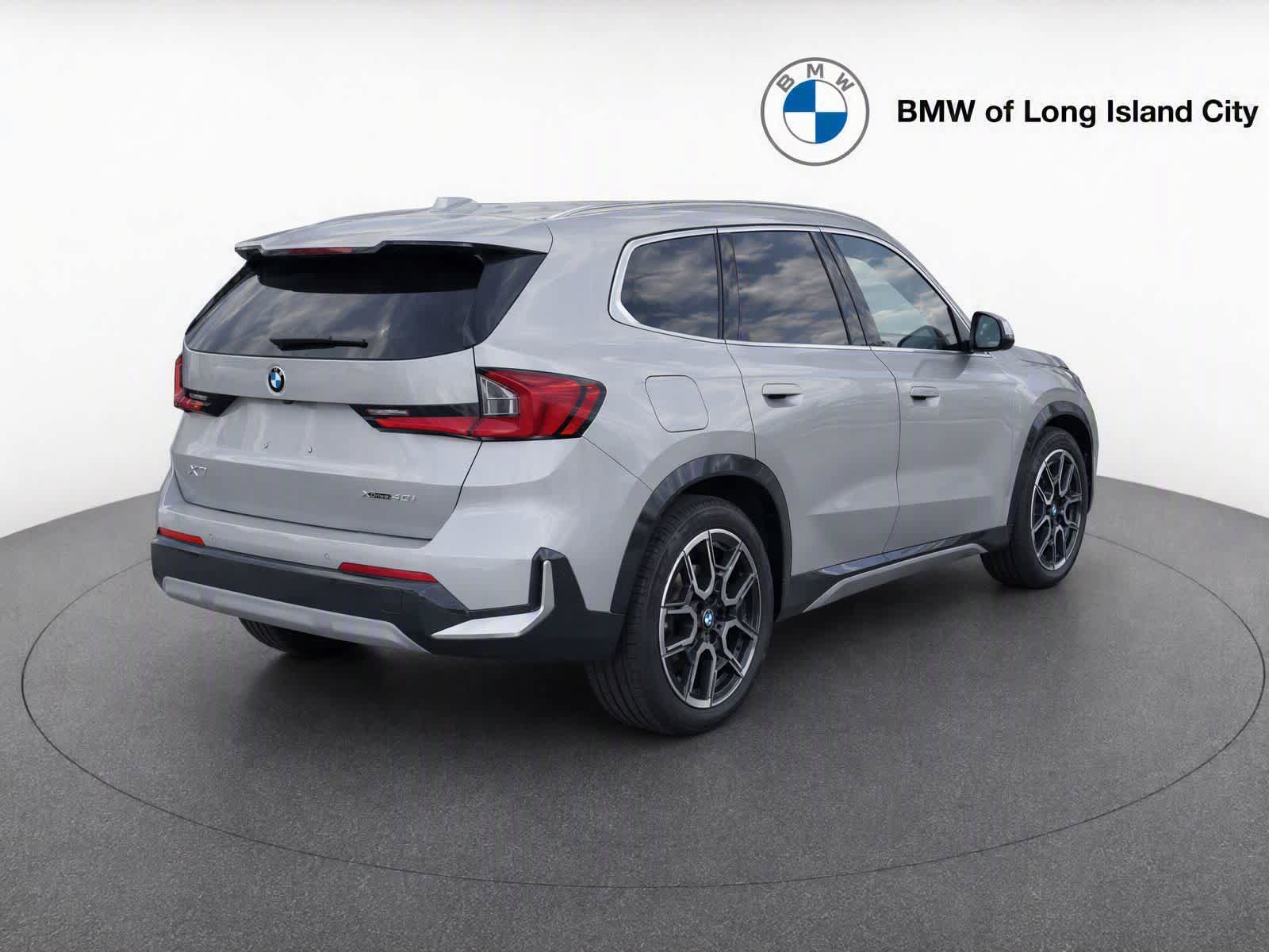 New 2026 BMW X1 xDrive28i w/ Technology Package AWD/4WD image 7