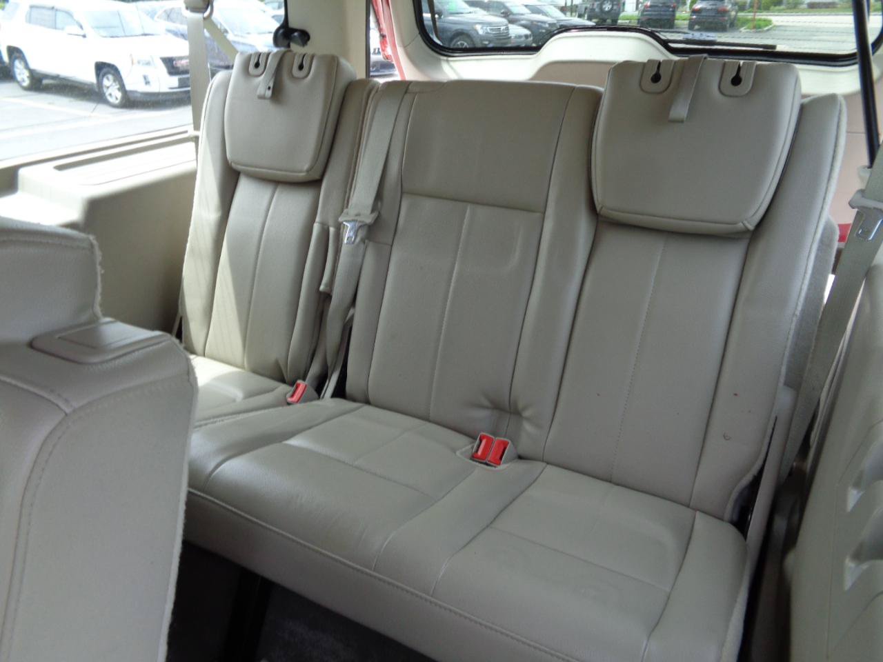 Used 2013 Ford Expedition EL Limited AWD/4WD image 25