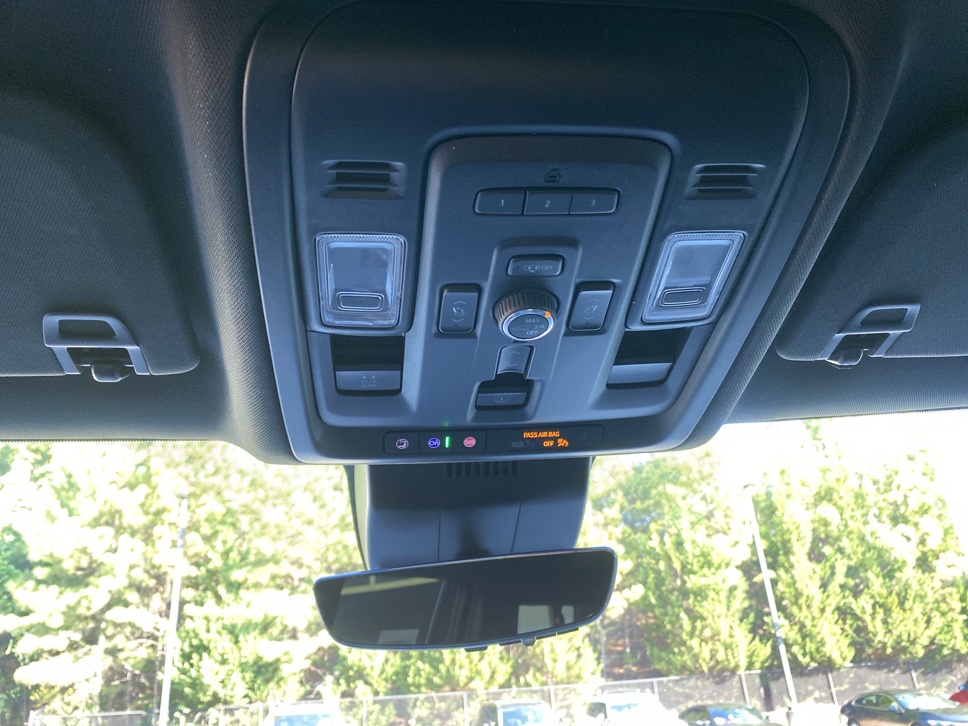Used 2023 Chevrolet Suburban High Country AWD/4WD image 33