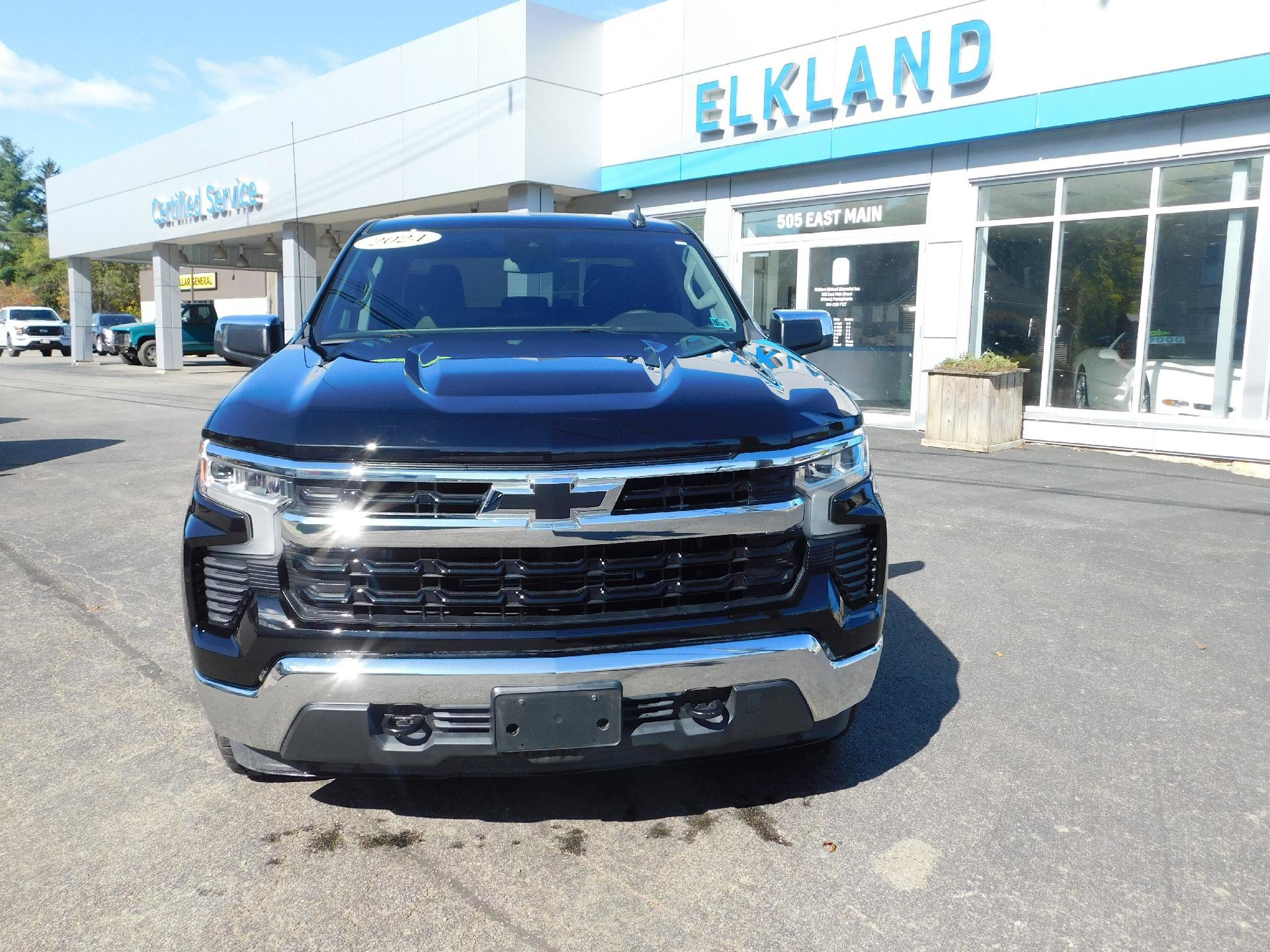 Used 2024 Chevrolet Silverado 1500 LT image 14