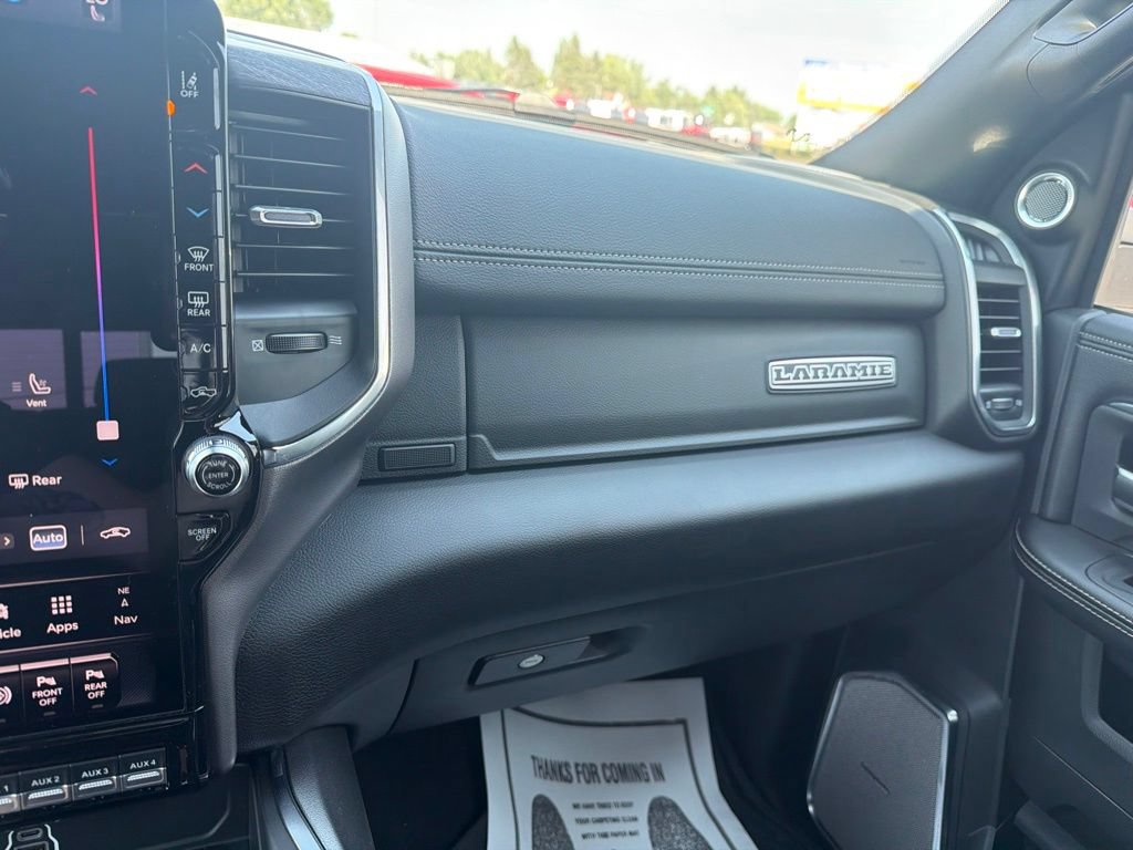 Used 2026 RAM 2500 Laramie AWD/4WD image 19