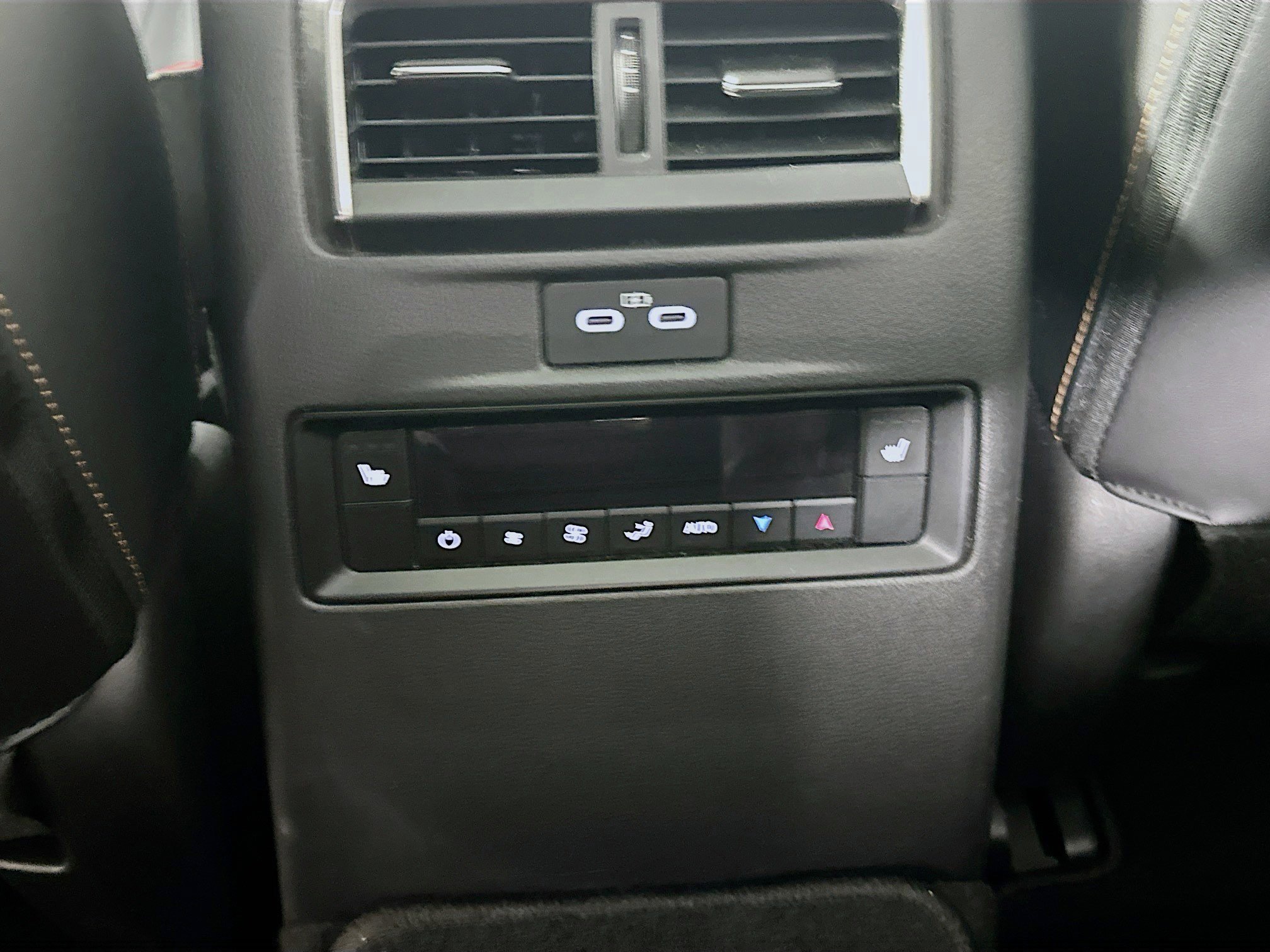 Used 2025 MAZDA CX-90 3.3 Turbo w/ Premium Plus Pkg image 27