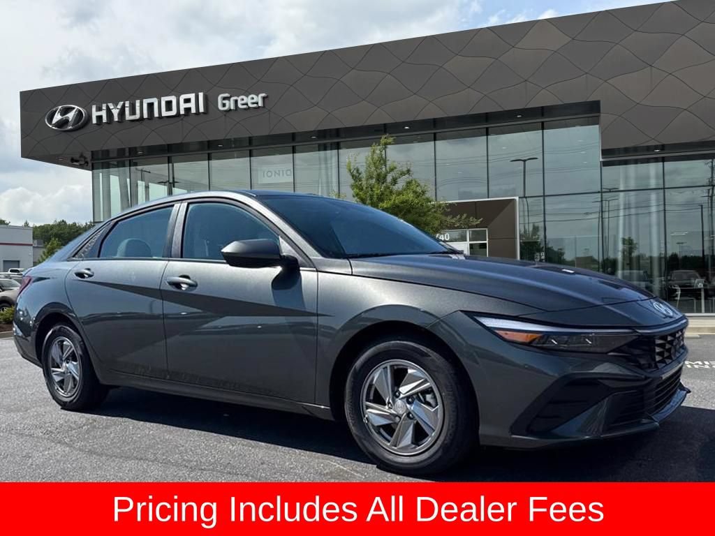 Certified 2026 Hyundai Elantra SE FWD image 1