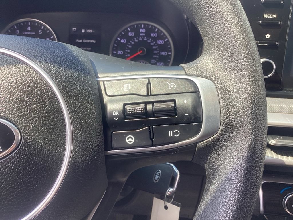 Used 2021 Kia K5 LX FWD image 17