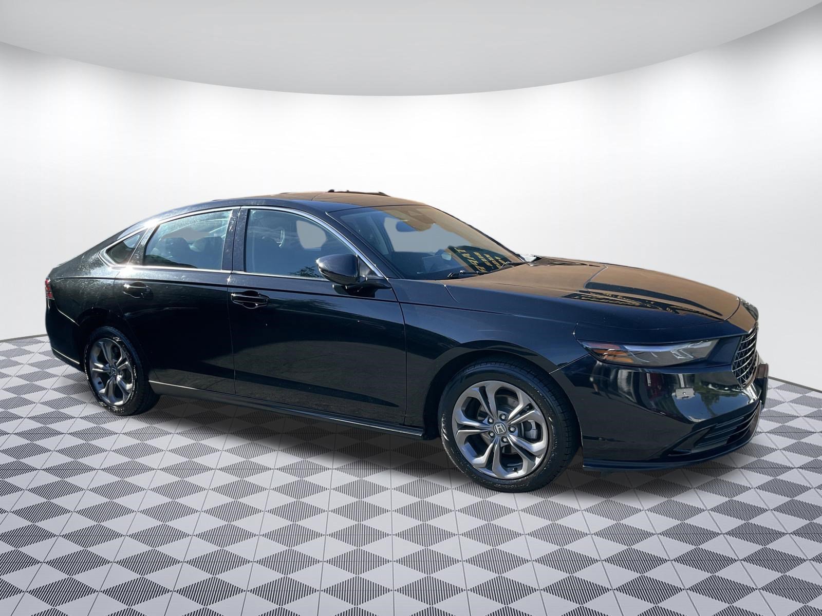 Used 2024 Honda Accord EX