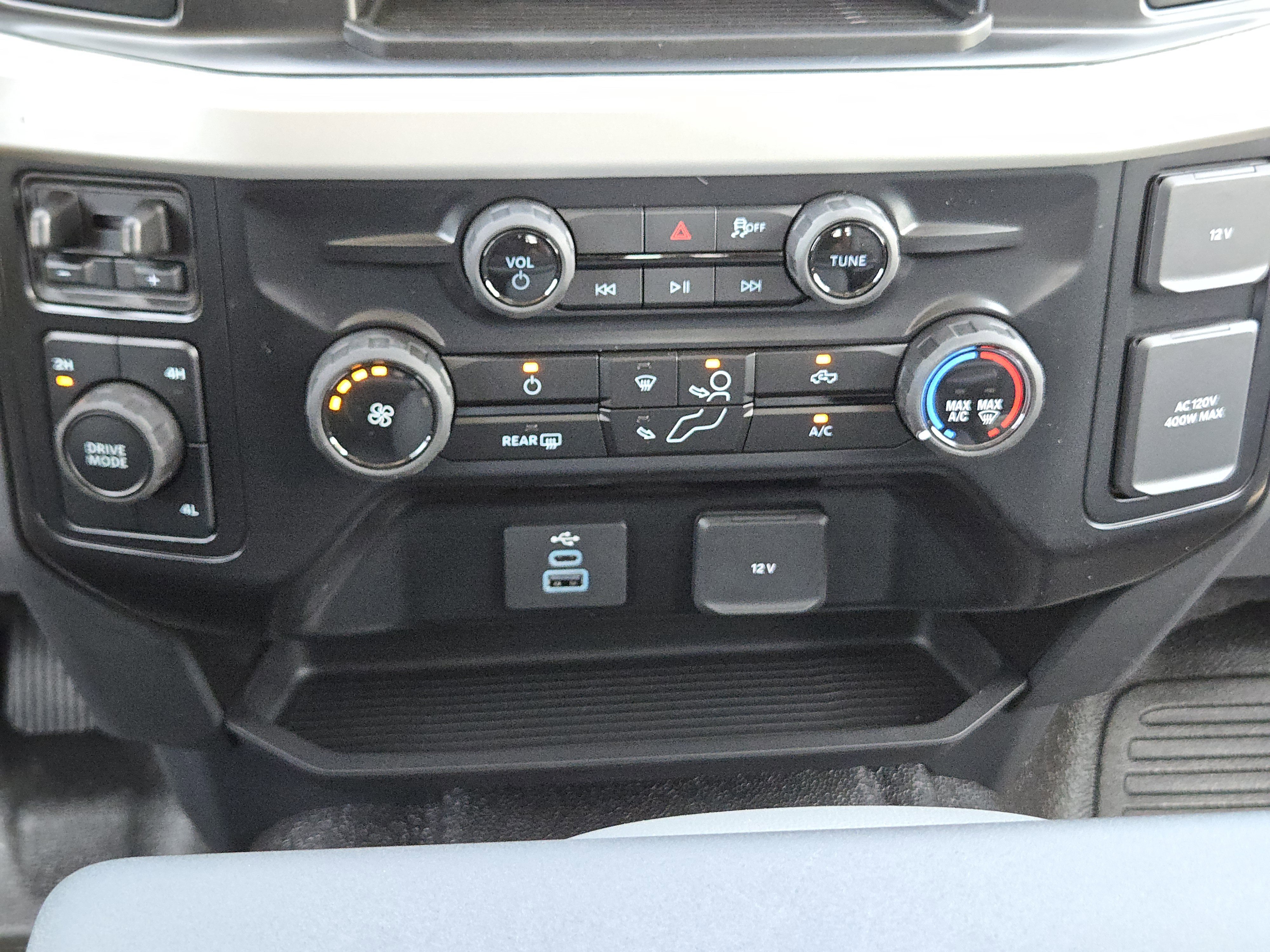 New 2026 Ford F450 XL w/ XL Chrome Package image 16