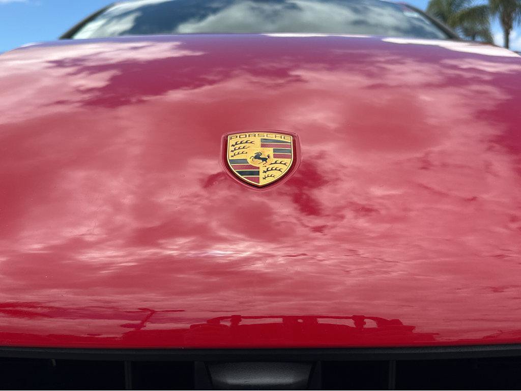Used 2024 Porsche Macan w/ Premium Plus Package AWD/4WD image 41