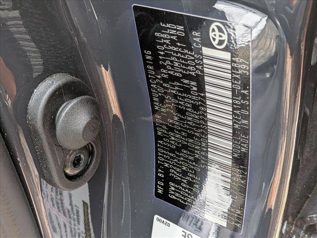 Used 2025 Toyota Corolla LE FWD image 19