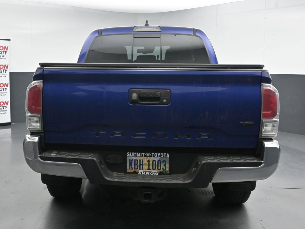 Used 2023 Toyota Tacoma TRD Off-Road w/ Black Out Package (TMS) AWD/4WD image 8