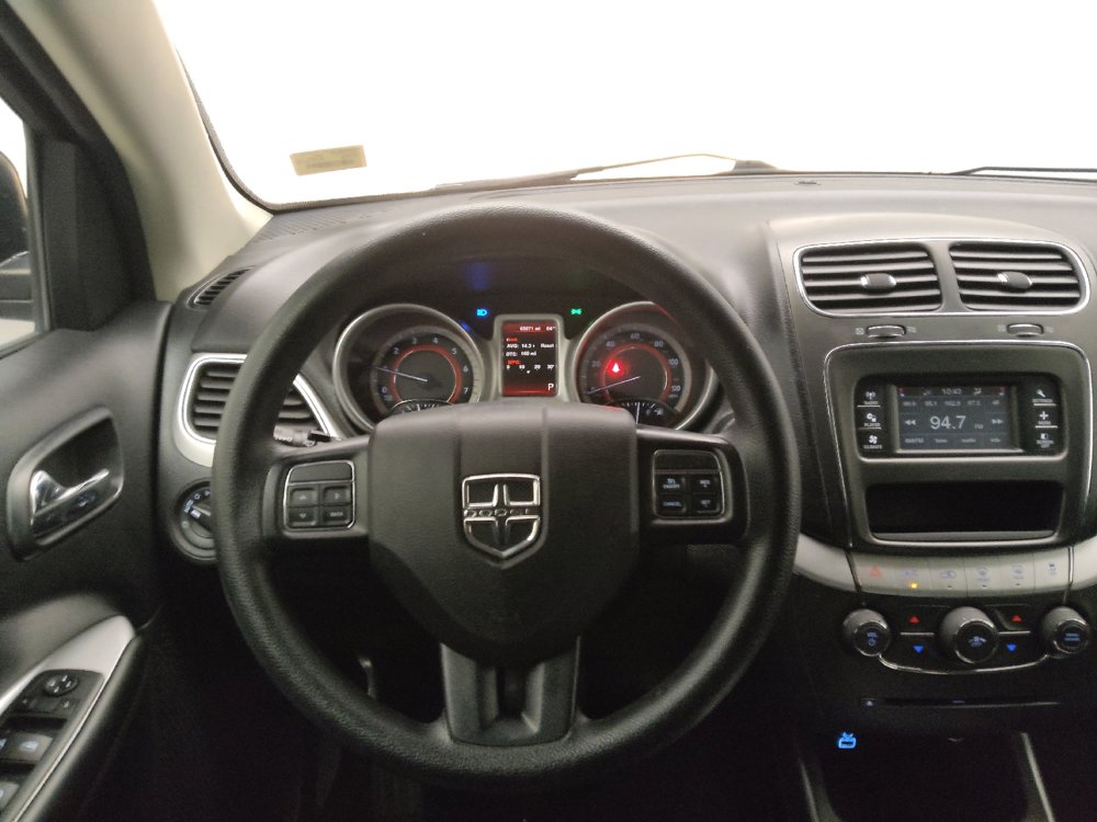 Used 2020 Dodge Journey SE FWD image 22