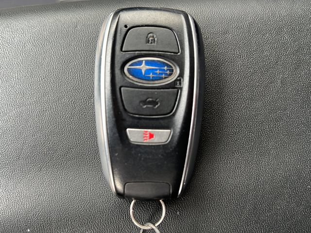 Used 2020 Subaru Crosstrek 2.0i Premium w/ Moonroof Package 1 AWD/4WD image 28