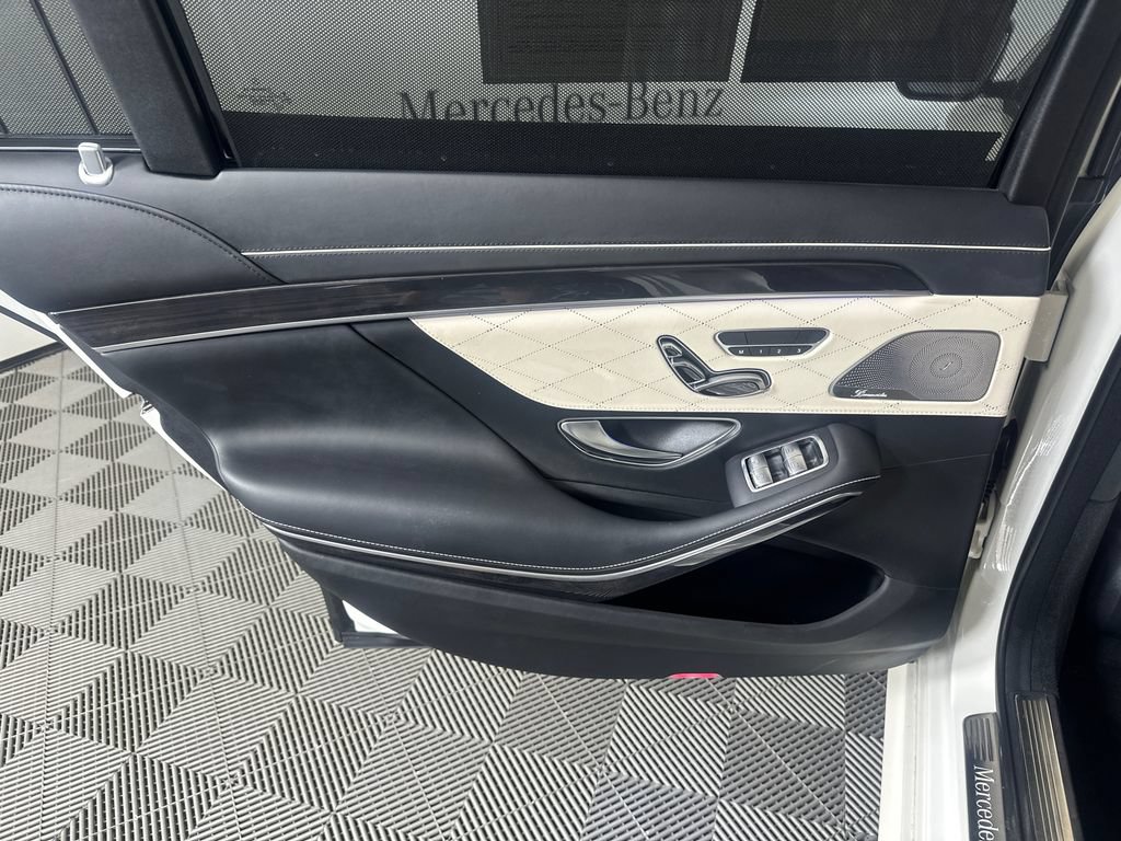 Used 2020 Mercedes-Benz S 450 Sedan image 24