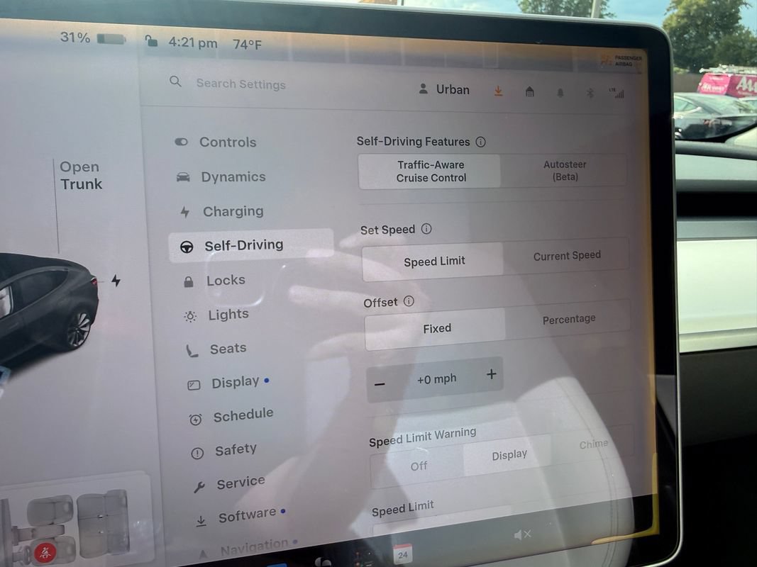 Used 2019 Tesla Model 3 Standard Range Plus RWD image 31